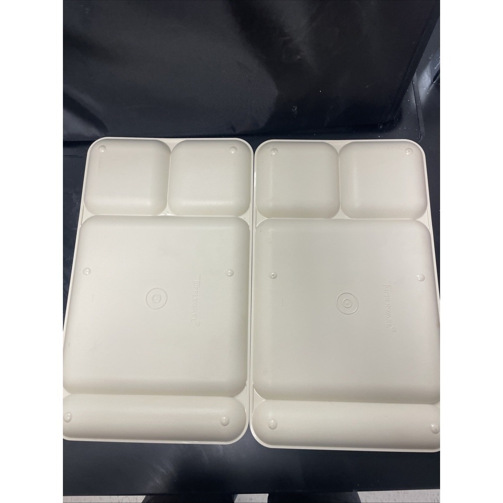 Lot/2 Vtg TUPPERWARE 15"x9" Divided Lunch Picnic Cafeteria TV Trays #1535 Beige